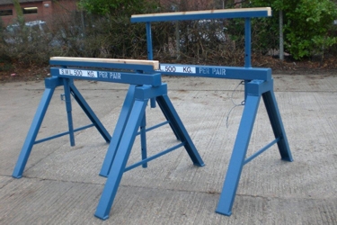 adjustable height stands